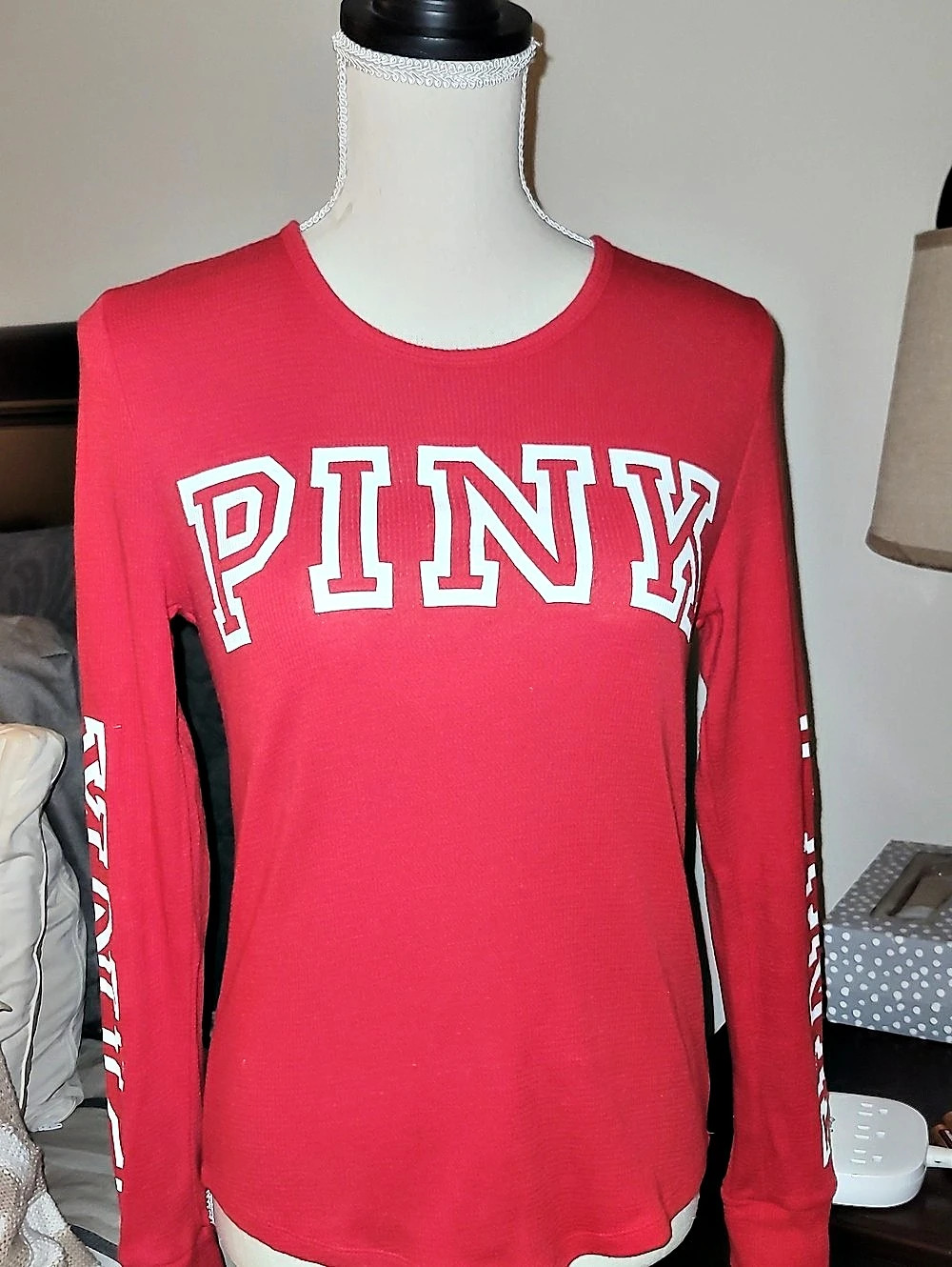 Victoria'Small Secret PINK Long Sleeve Graphic Tee in Red Size Small Like New